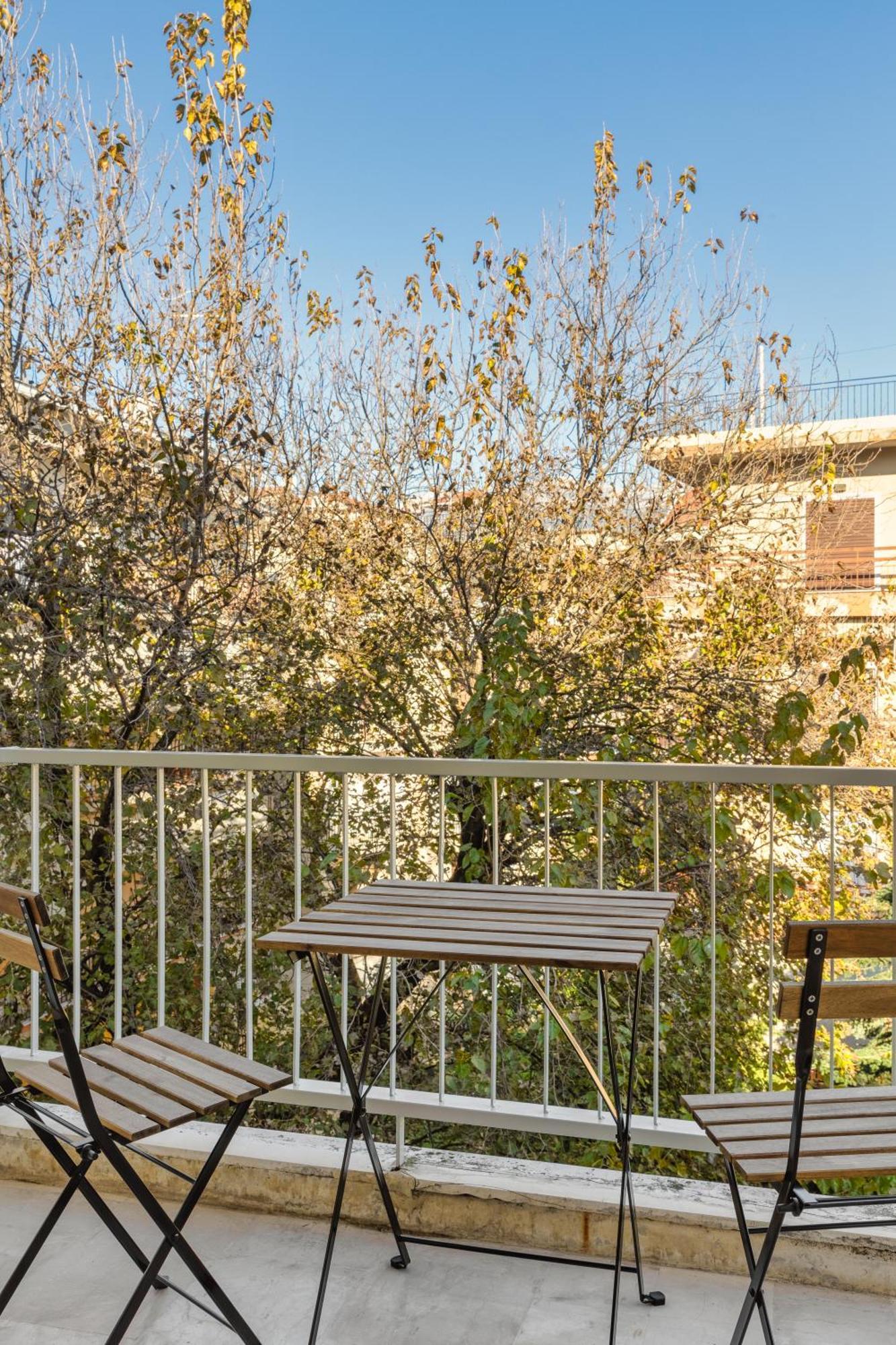 Cozy Central Flat In Ioannina Apartment Exterior photo